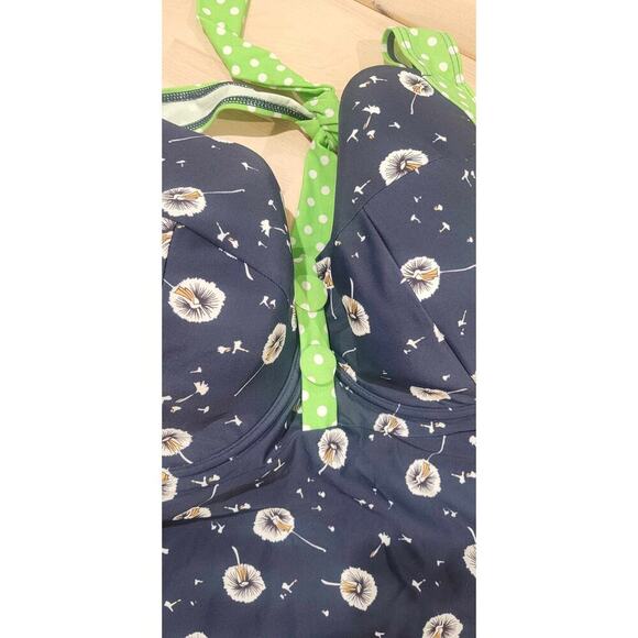 ❤️ Joe Brown's Plus Sized Bathing Suit Navy Floral Halter Top Size 44DDD - Picture 2 of 4